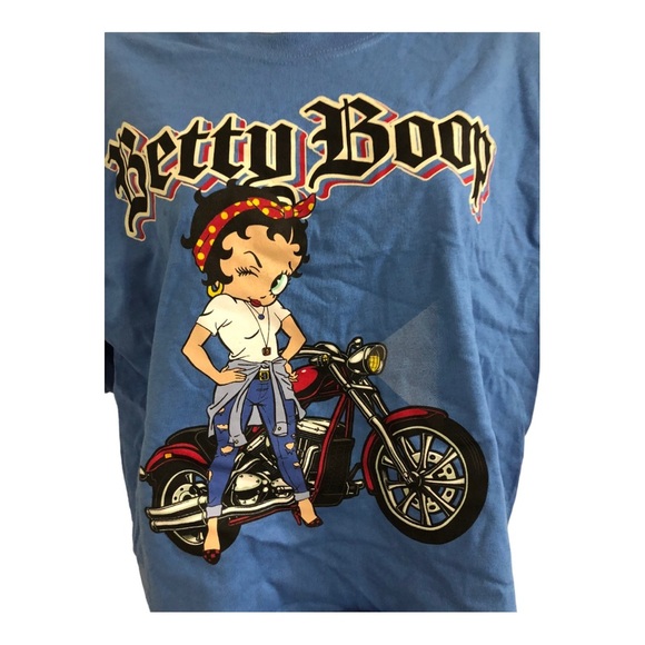 Betty Boop blue rolled hem winking Betty on motorcycle tshirt size small new - Picture 5 of 14